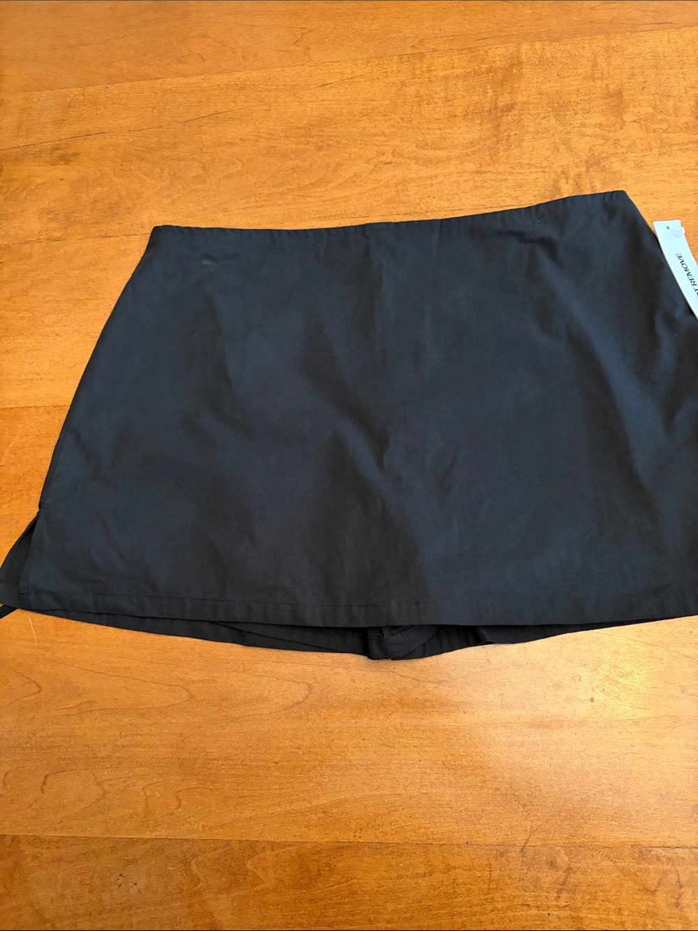 Princess Polly Gigi recycled cotton mini skirt/skort size 8.